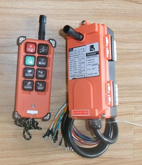 Two-emission 2-receive Industrial remote control